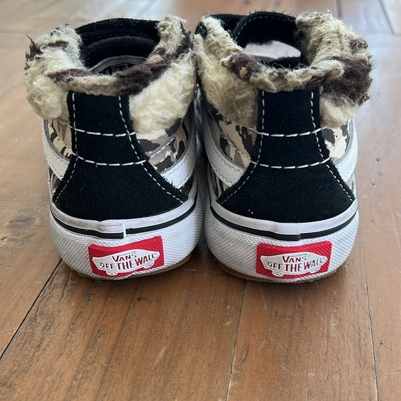 Vans MTR faux fur sk8 hi top sneakers - Picture 5 of 11